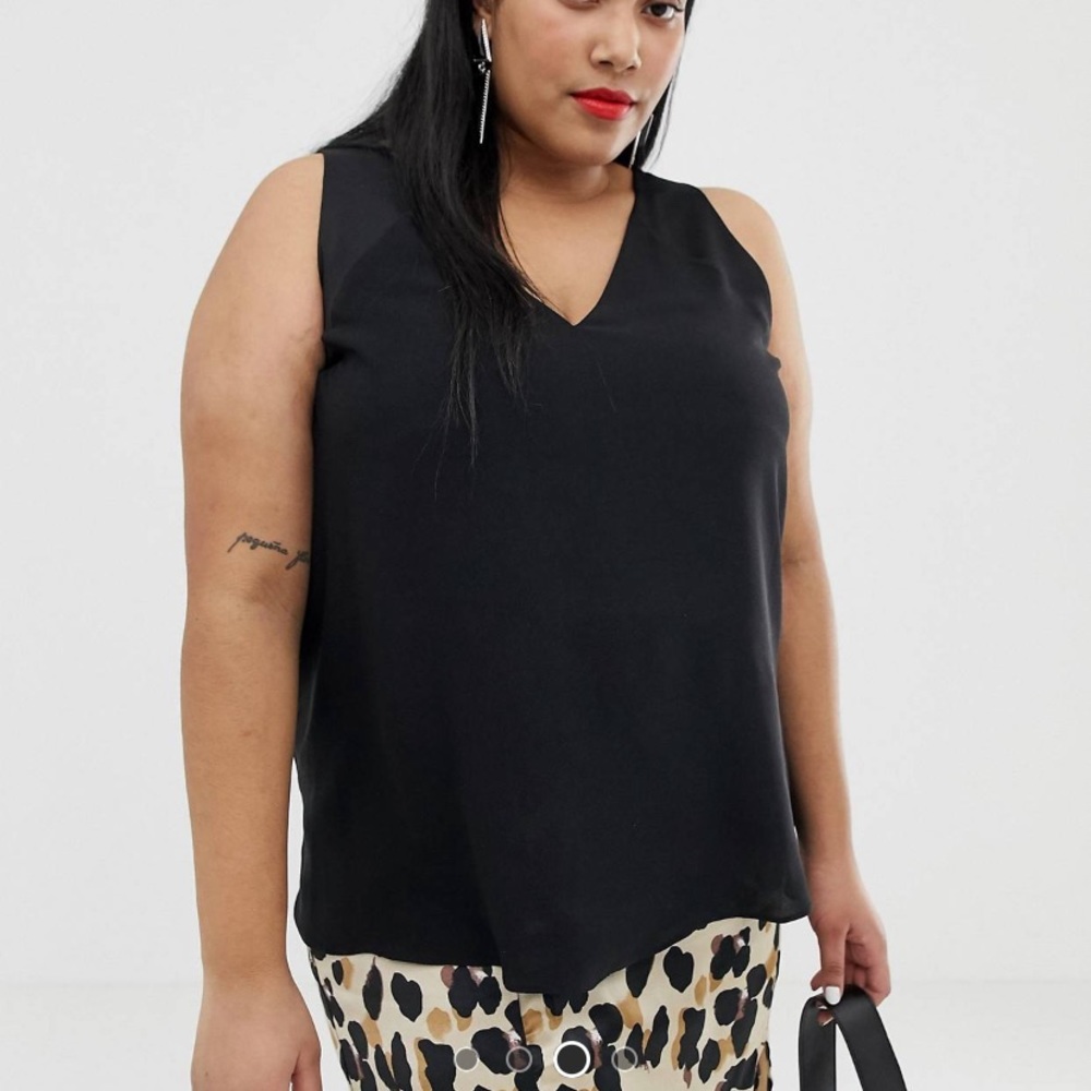 Black sleeveless blouse